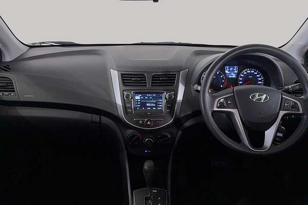 2017 Hyundai Accent Active RB4