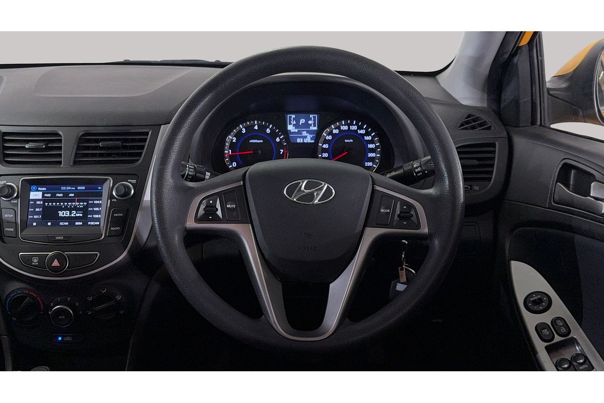 2017 Hyundai Accent Active RB4