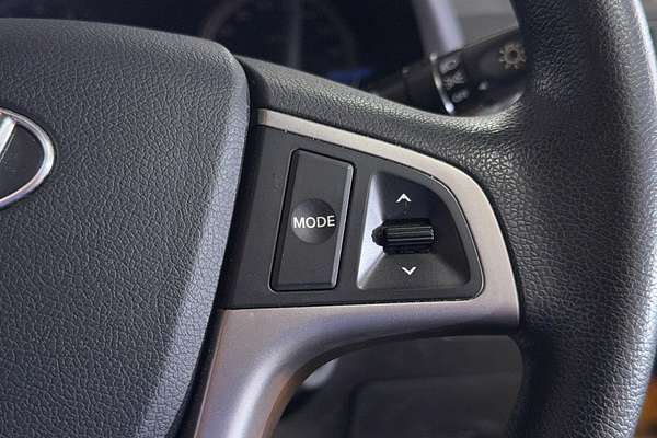 2017 Hyundai Accent Active RB4