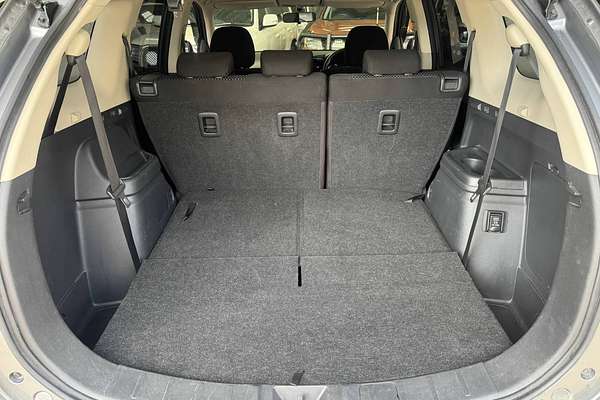 2019 Mitsubishi Outlander ES ZL