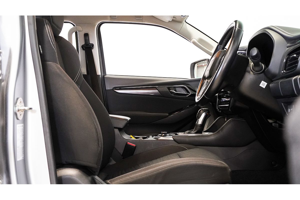 2023 Isuzu MU-X LS-U