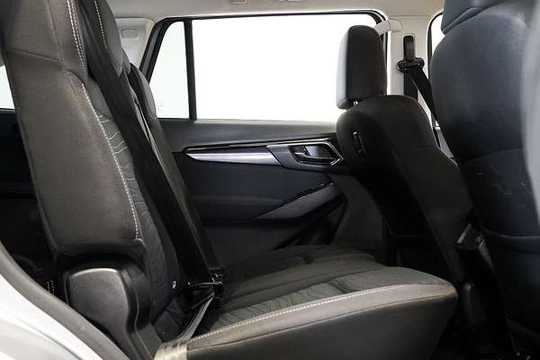 2023 Isuzu MU-X LS-U