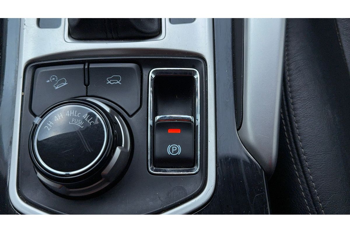 2017 Mitsubishi Pajero Sport GLS QE