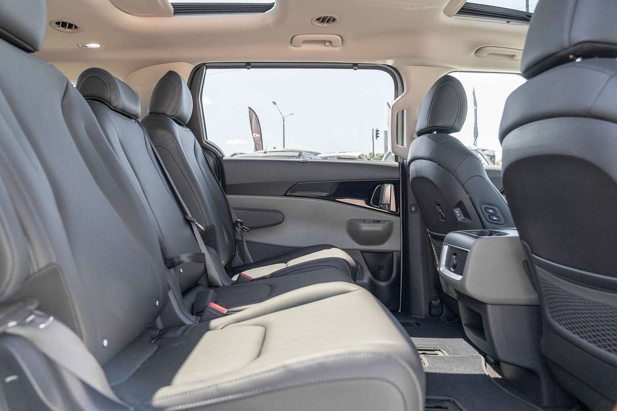 2025 Kia Carnival GT-Line HEV KA4 PE