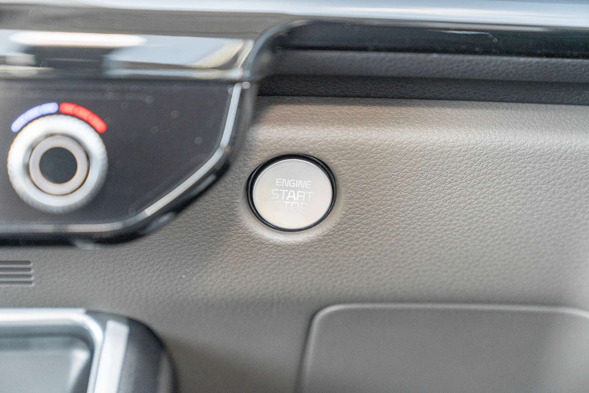 2025 Kia Carnival GT-Line HEV KA4 PE