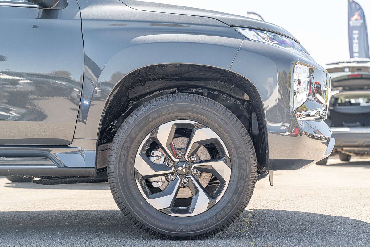 2025 Mitsubishi Pajero Sport Exceed QG