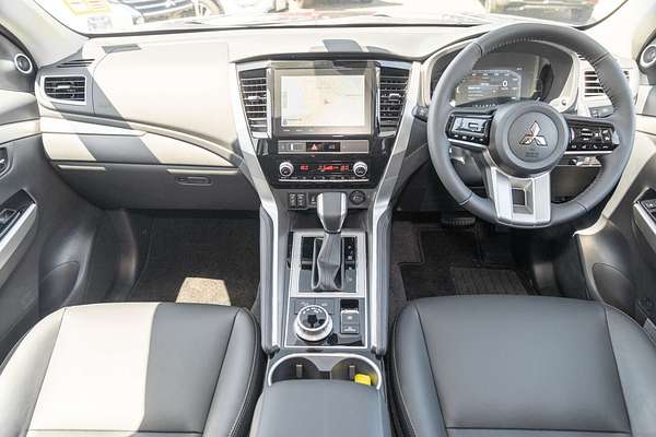 2025 Mitsubishi Pajero Sport Exceed QG