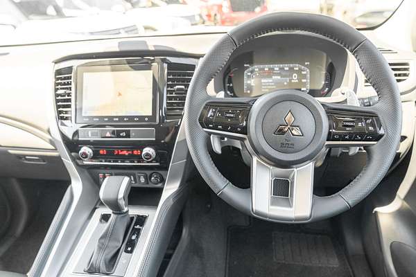 2025 Mitsubishi Pajero Sport Exceed QG