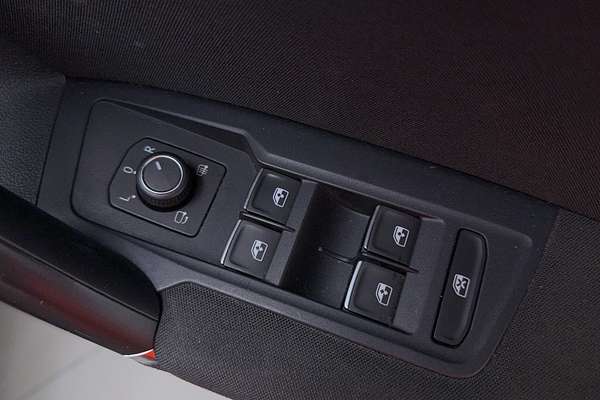 2016 Volkswagen Tiguan 110TDI Comfortline 5N