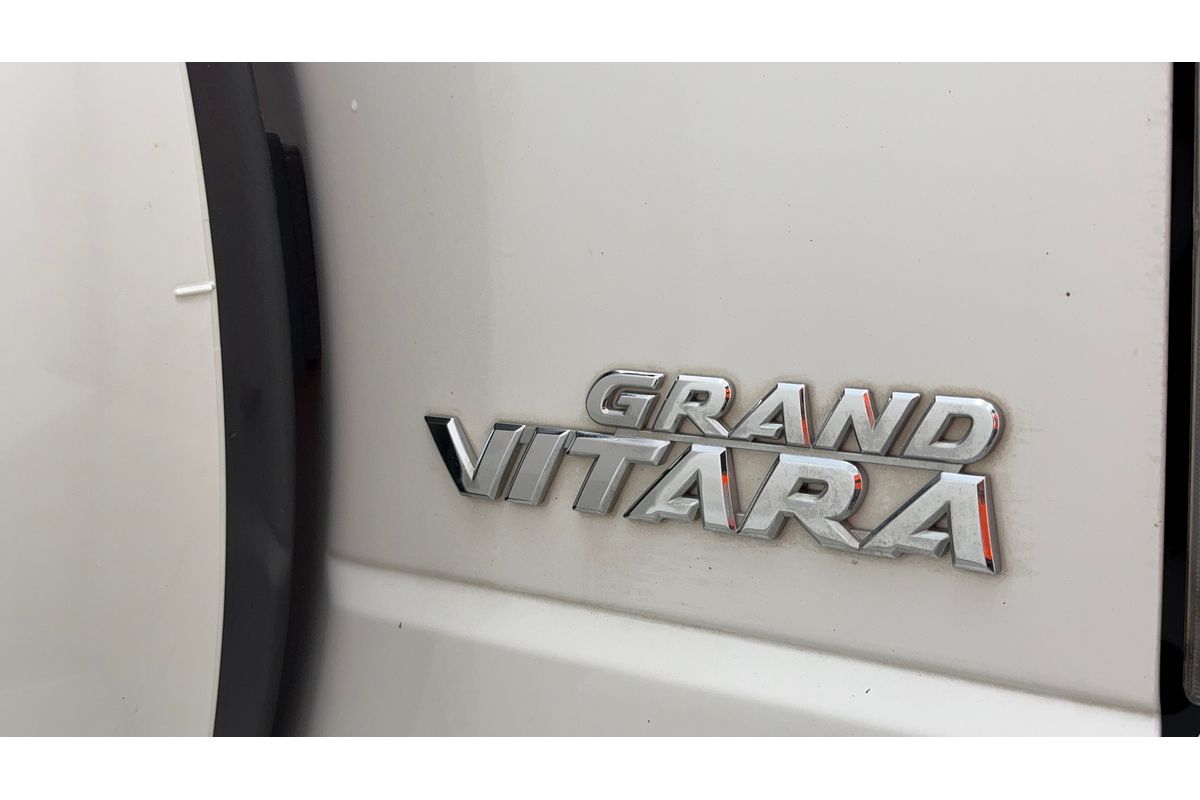 2015 Suzuki Grand Vitara Navigator JB