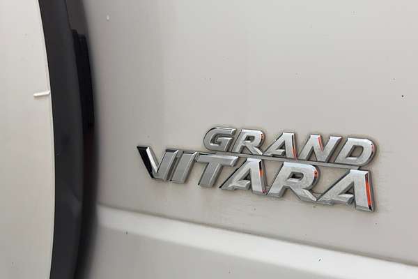 2015 Suzuki Grand Vitara Navigator JB