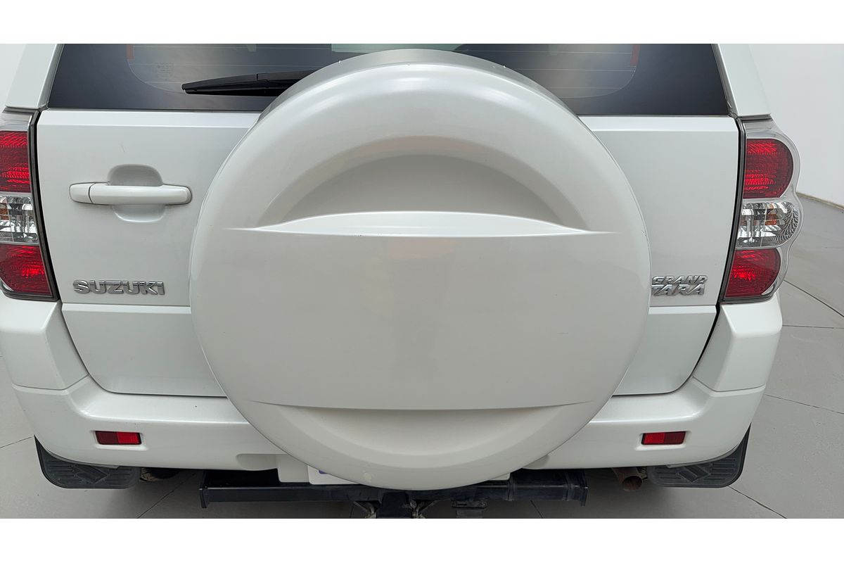 2015 Suzuki Grand Vitara Navigator JB