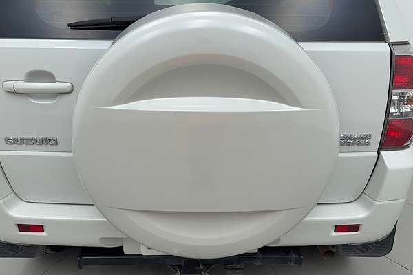 2015 Suzuki Grand Vitara Navigator JB