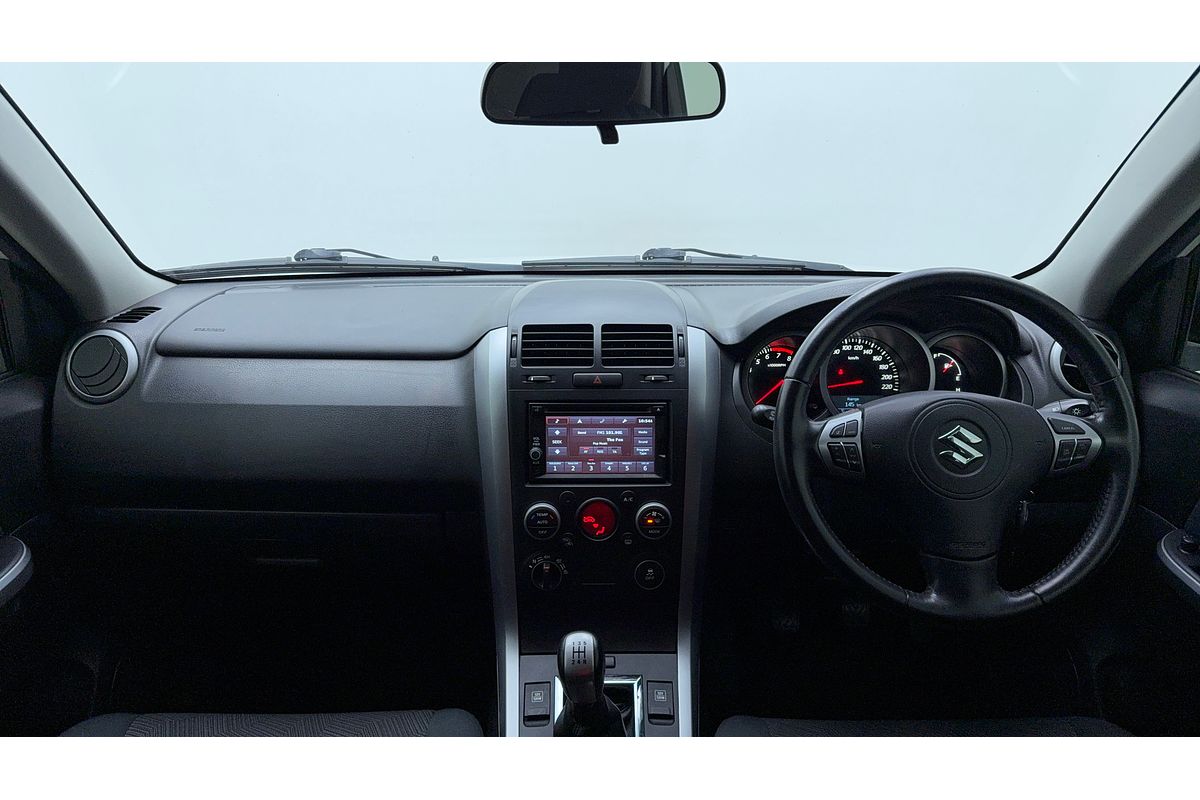 2015 Suzuki Grand Vitara Navigator JB