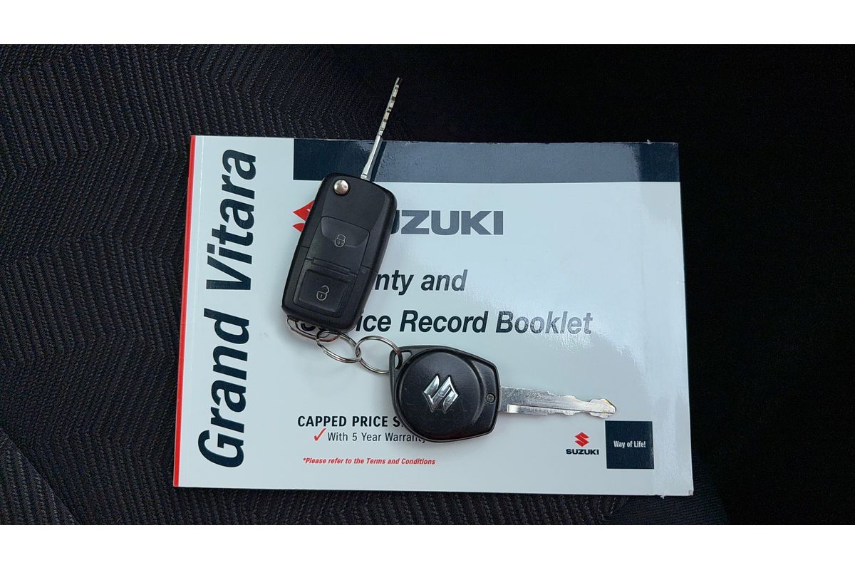 2015 Suzuki Grand Vitara Navigator JB