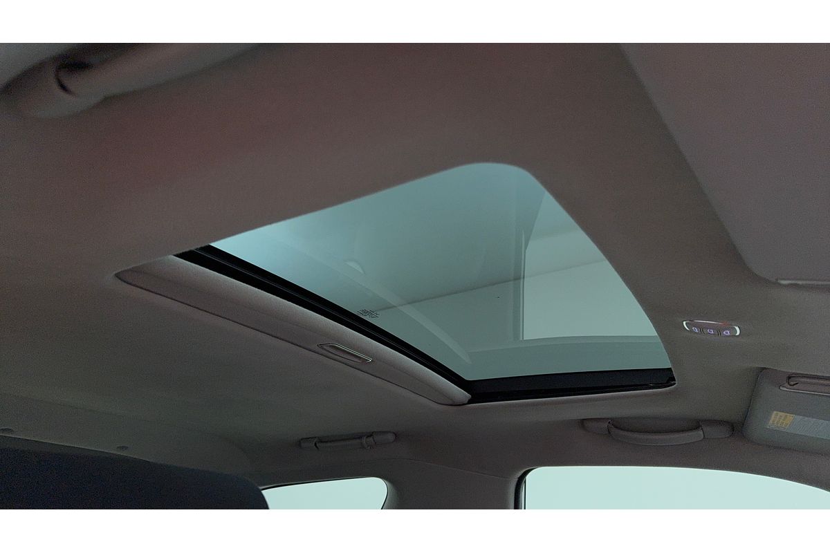 2015 Suzuki Grand Vitara Navigator JB