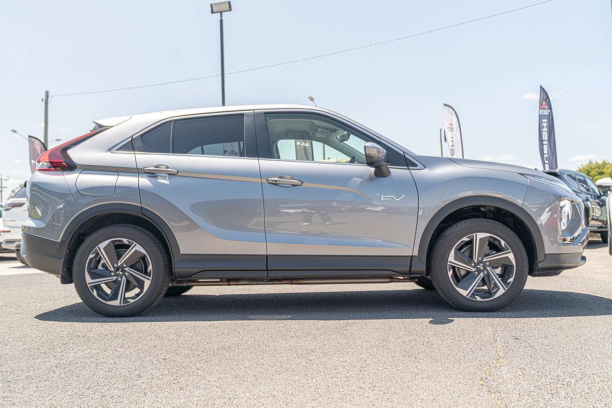2024 Mitsubishi Eclipse Cross PHEV ES YB