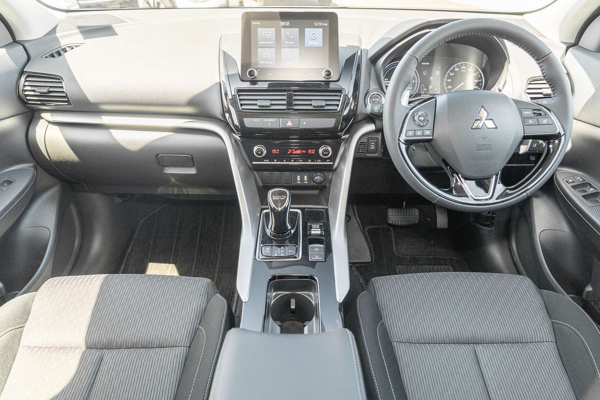 2024 Mitsubishi Eclipse Cross PHEV ES YB