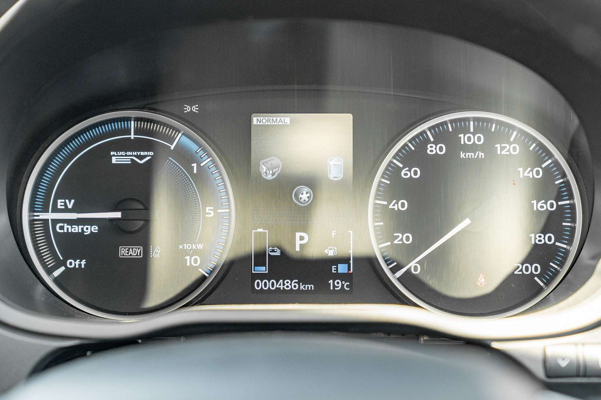 2024 Mitsubishi Eclipse Cross PHEV ES YB