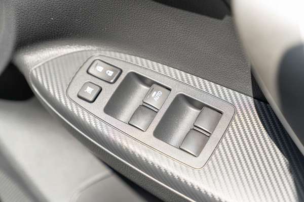 2024 Mitsubishi Eclipse Cross PHEV ES YB