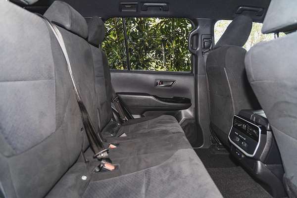 2023 Toyota Landcruiser GXL FJA300R