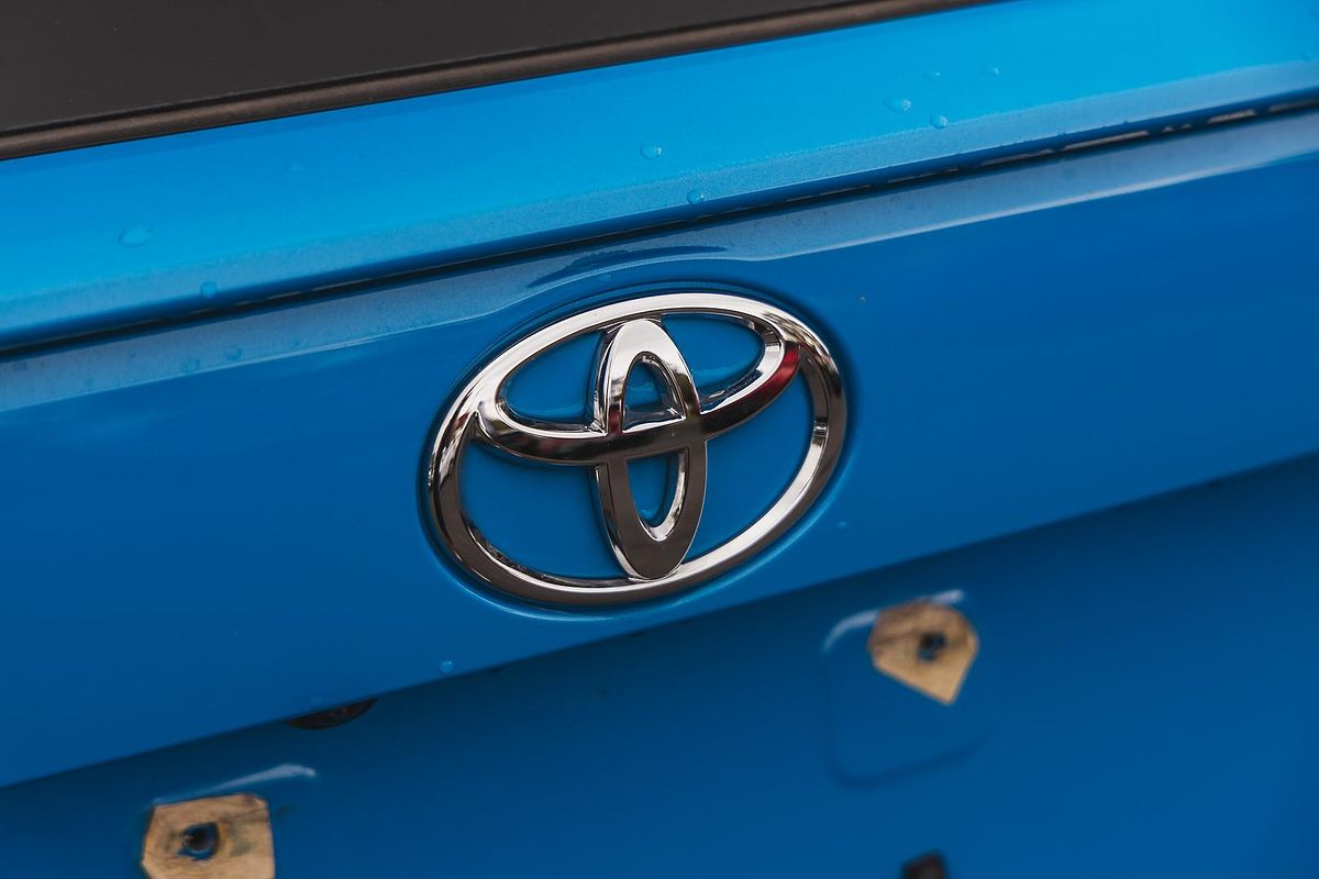 2020 Toyota RAV4 GXL MXAA52R