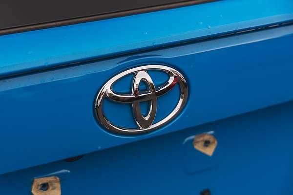 2020 Toyota RAV4 GXL MXAA52R