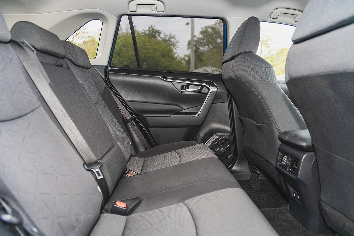 2020 Toyota RAV4 GXL MXAA52R