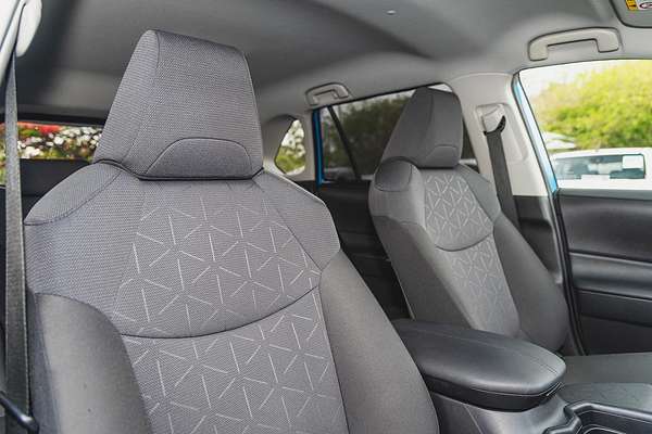 2020 Toyota RAV4 GXL MXAA52R