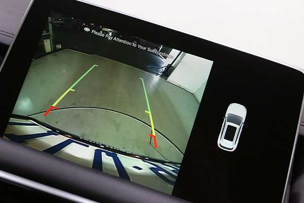 2024 MG HS Vibe SAS23