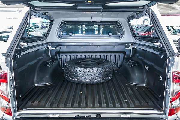 2021 Nissan Navara ST D23 4X4