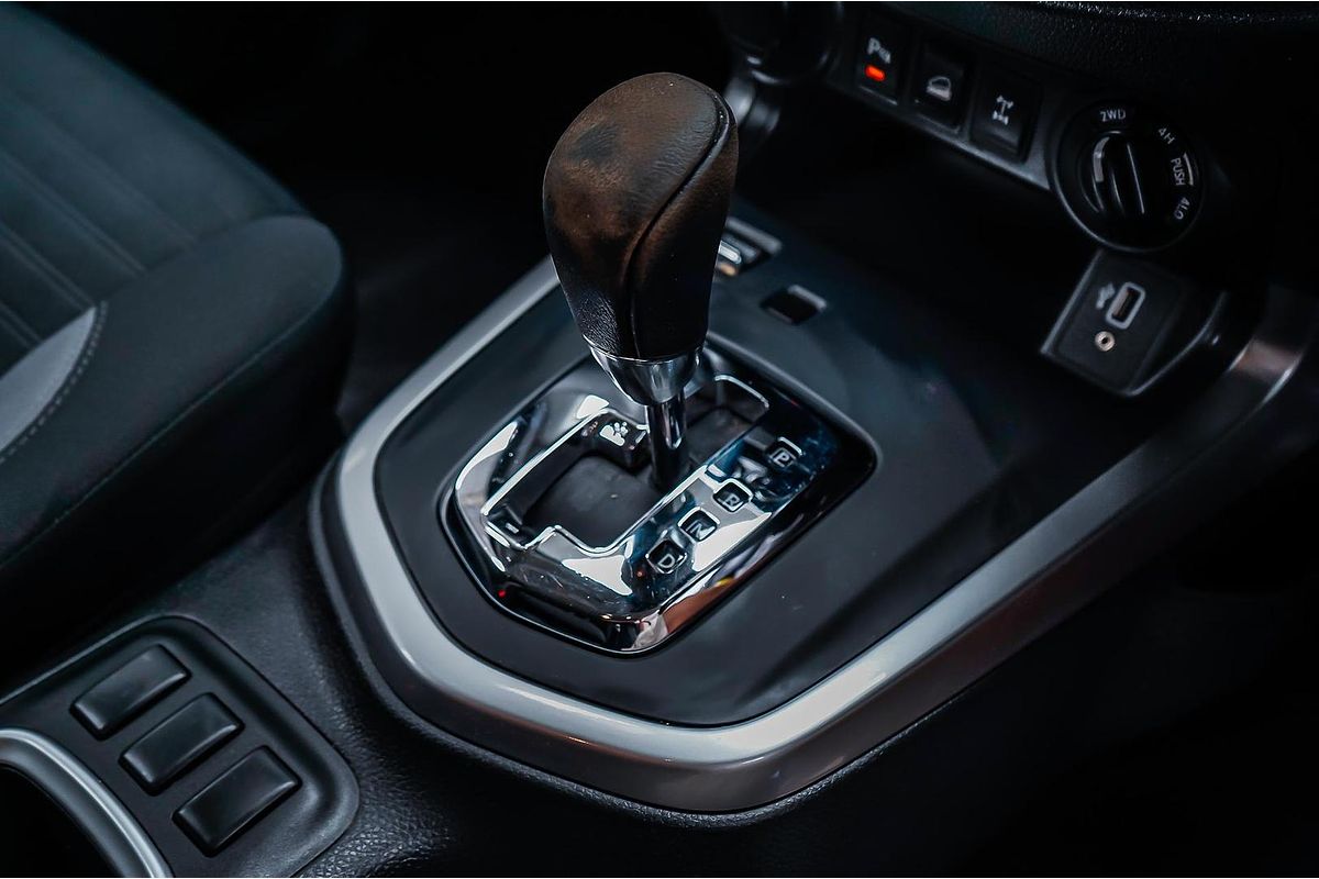 2021 Nissan Navara ST D23 4X4