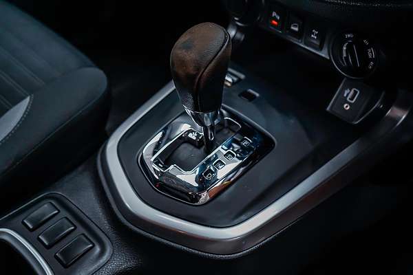 2021 Nissan Navara ST D23 4X4