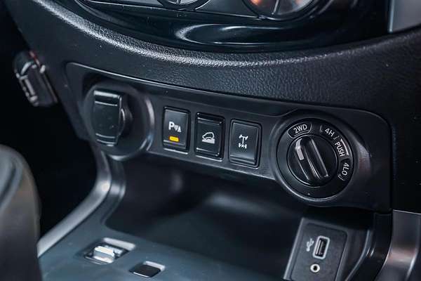 2021 Nissan Navara ST D23 4X4
