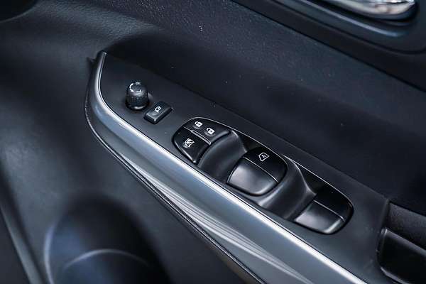 2021 Nissan Navara ST D23 4X4