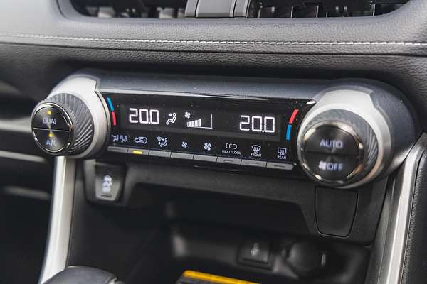 2020 Toyota RAV4 GXL MXAA52R