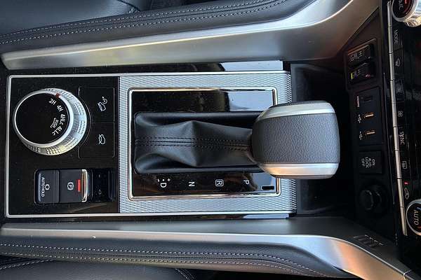 2025 Mitsubishi Pajero Sport Exceed QG