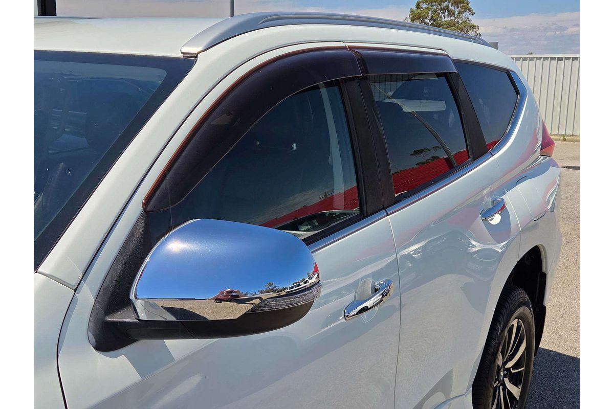 2016 Mitsubishi Pajero Sport GLS QE