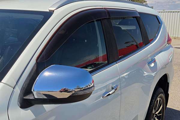 2016 Mitsubishi Pajero Sport GLS QE