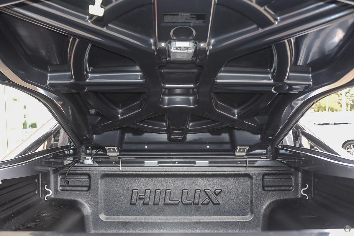 2021 Toyota Hilux SR5 GUN126R 4X4