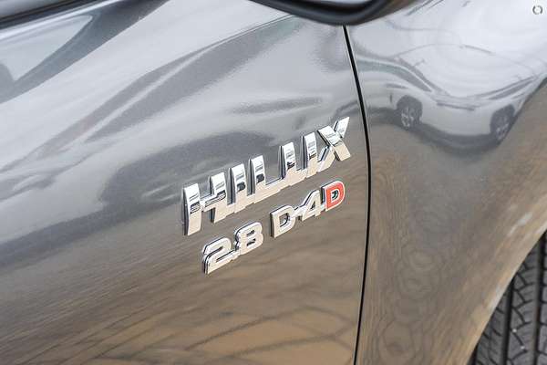 2021 Toyota Hilux SR5 GUN126R 4X4