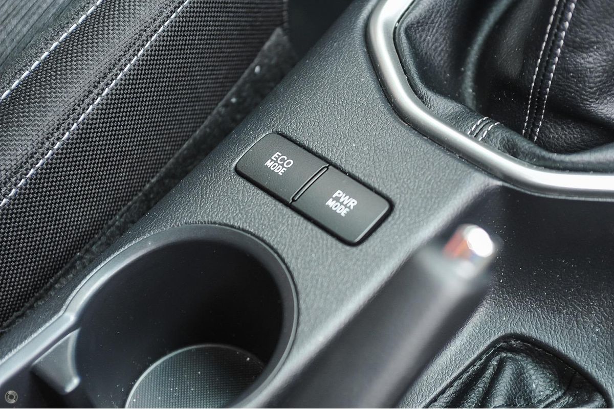 2021 Toyota Hilux SR5 GUN126R 4X4