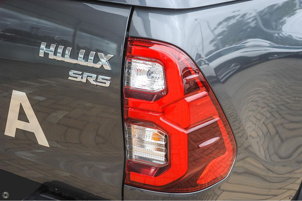 2021 Toyota Hilux SR5 GUN126R 4X4