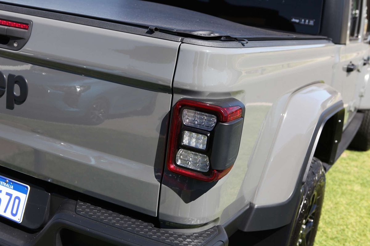 2023 Jeep Gladiator Night Eagle JT All Wheel Drive