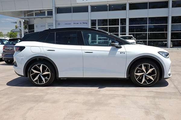 2025 Volkswagen ID.4 GTX E2