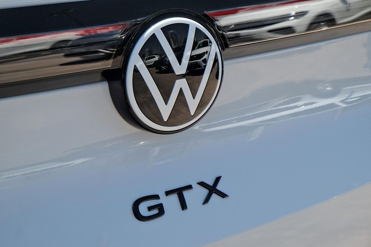 2025 Volkswagen ID.4 GTX E2