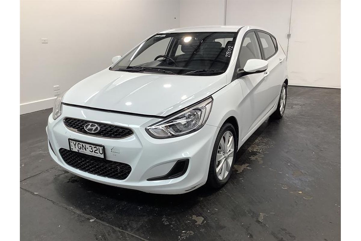 2019 Hyundai Accent Sport RB6