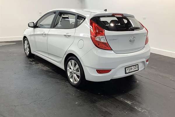 2019 Hyundai Accent Sport RB6