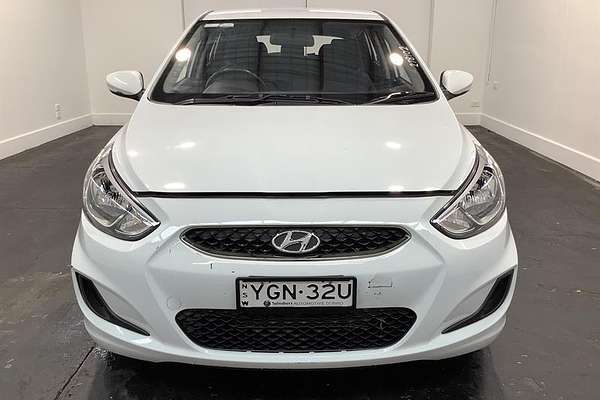 2019 Hyundai Accent Sport RB6