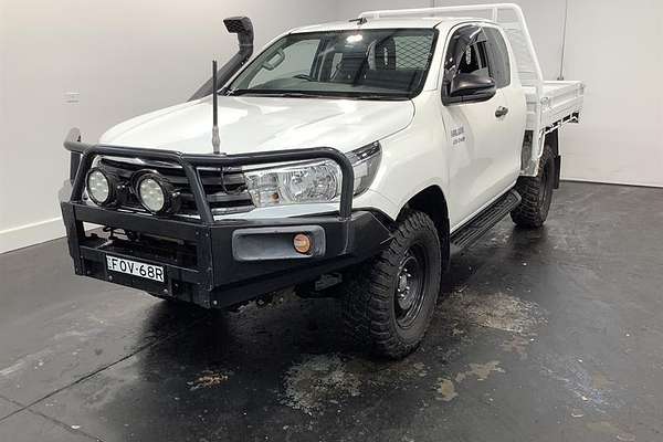 2018 Toyota Hilux SR GUN126R 4X4